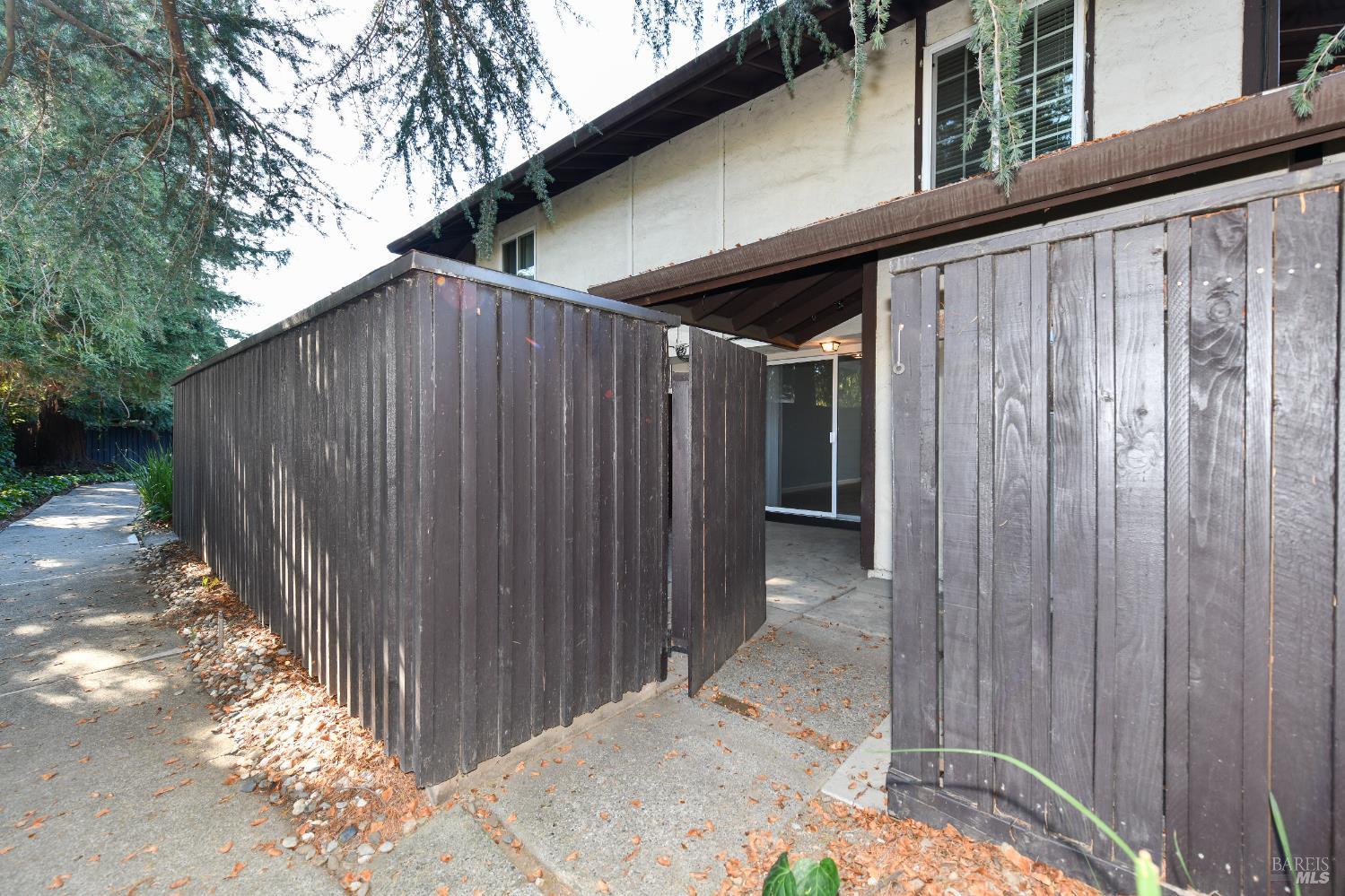 3464 Willis Drive Napa CA 94558