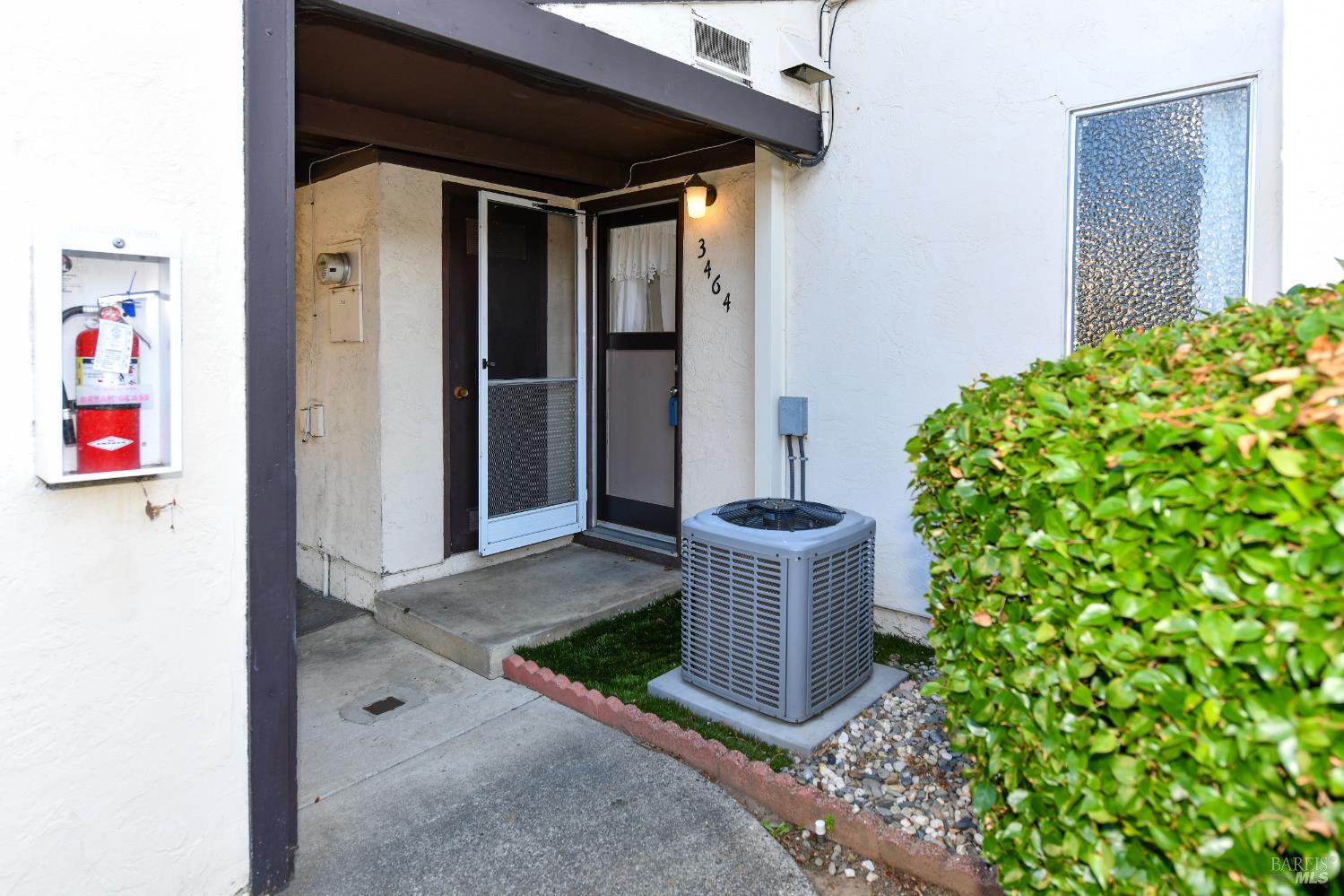 3464 Willis Drive Napa CA 94558