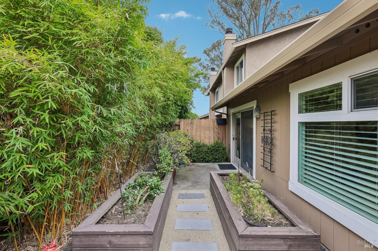 1140 Grove Circle Benicia CA 94510