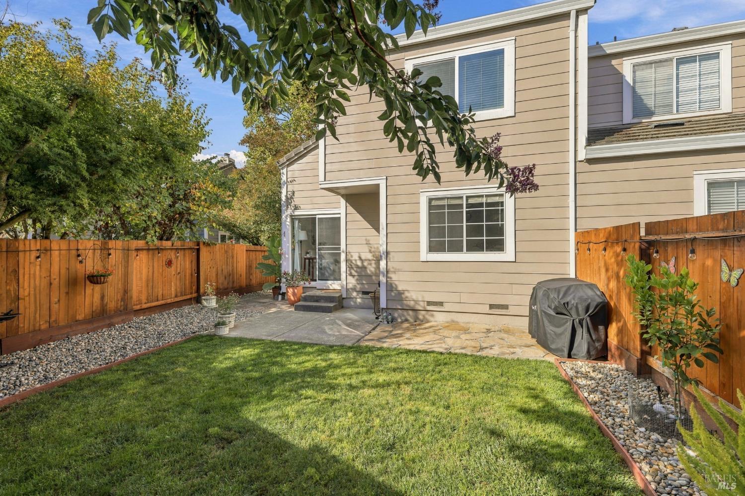 1737 Madeira Circle Petaluma CA 94954