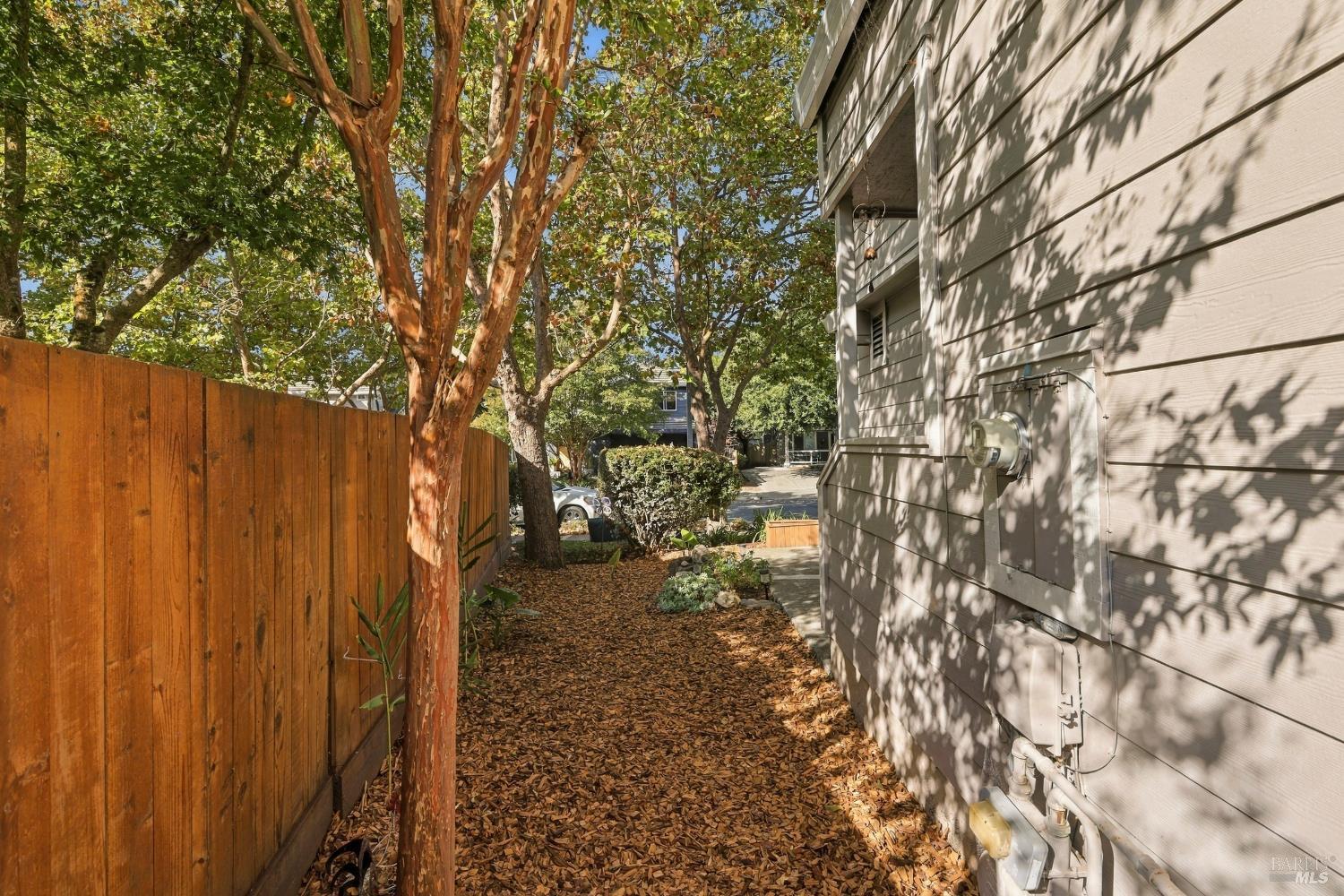 1737 Madeira Circle Petaluma CA 94954