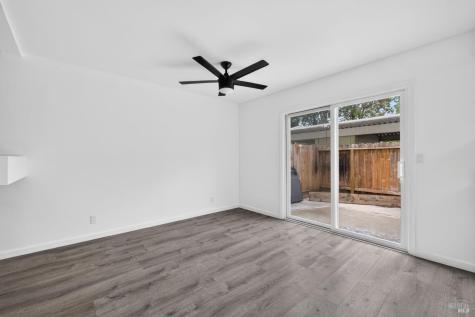 916 Sunnybrae Lane Novato CA 94947