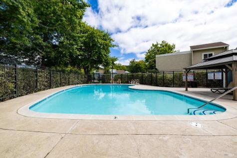 916 Sunnybrae Lane Novato CA 94947