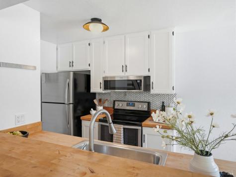 47 Plumas Circle Novato CA 94947