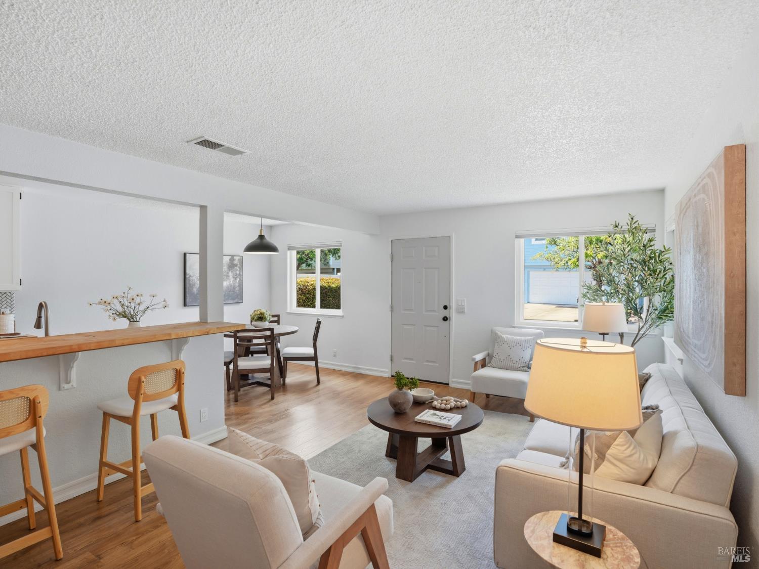 47 Plumas Circle Novato CA 94947