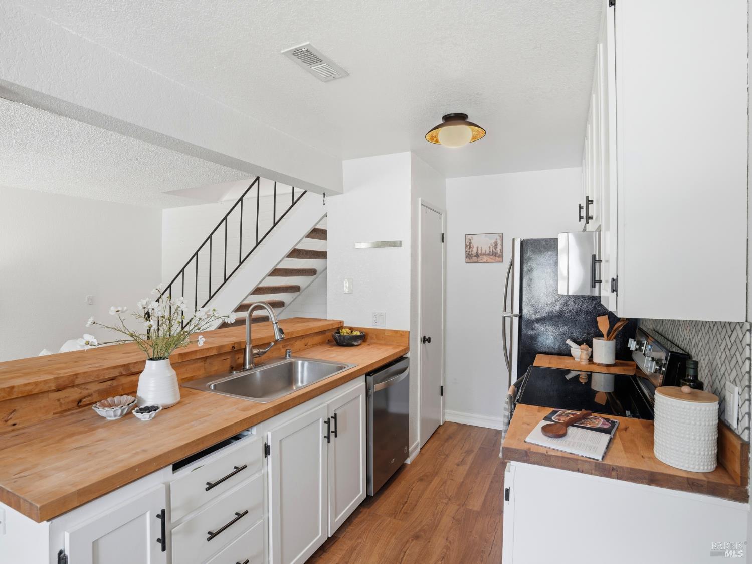 47 Plumas Circle Novato CA 94947