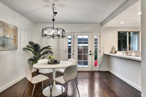 106 Albion Court Novato CA 94947