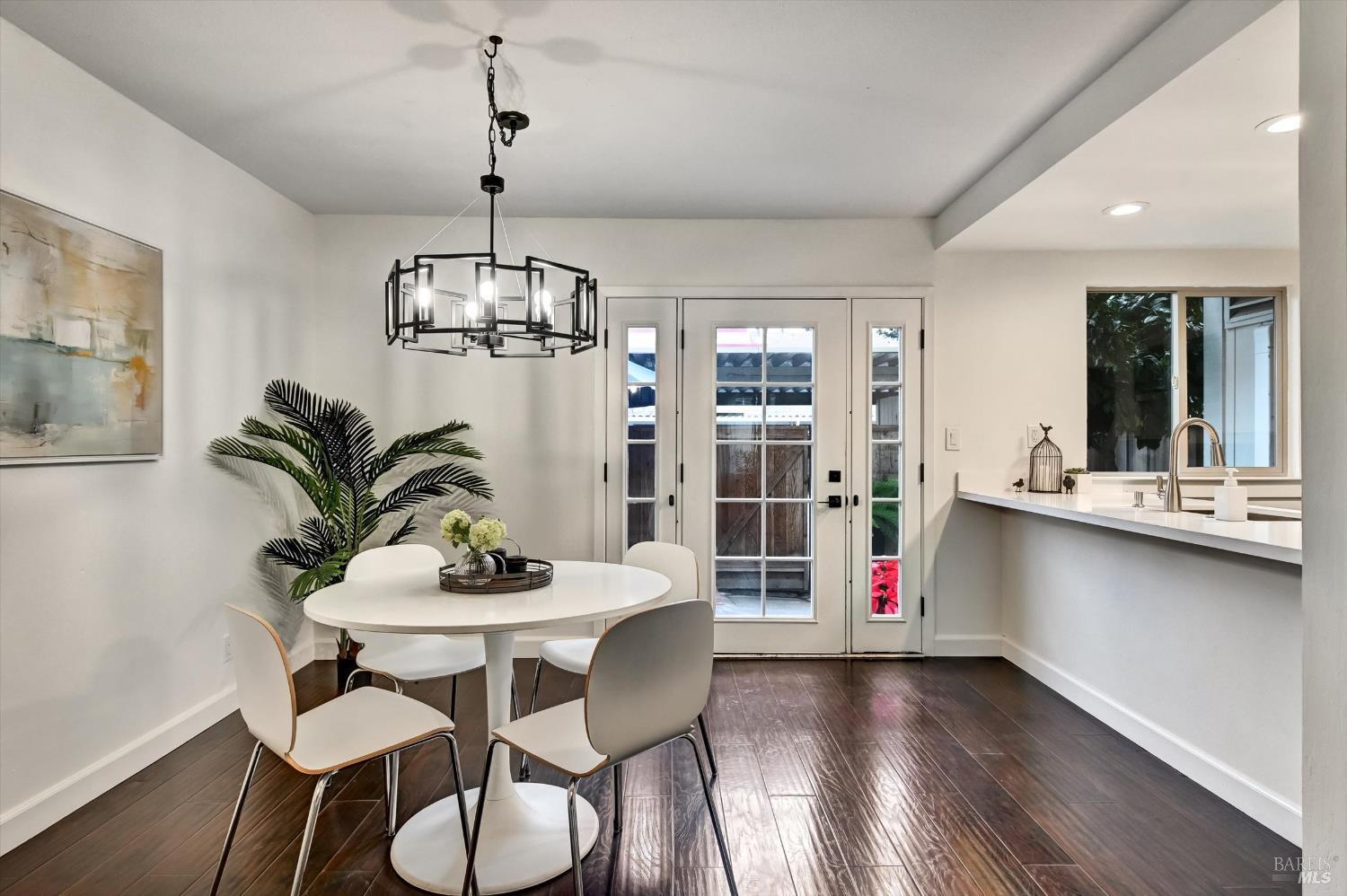 106 Albion Court Novato CA 94947