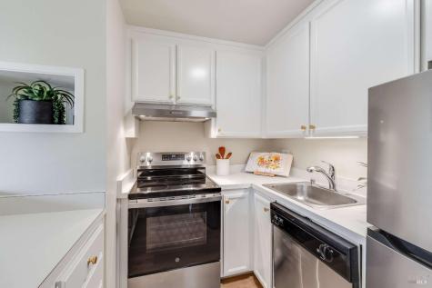 22 Anchorage Road Sausalito CA 94965