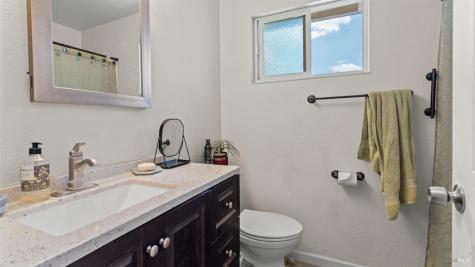 1333 Gold Way Rohnert Park CA 94928