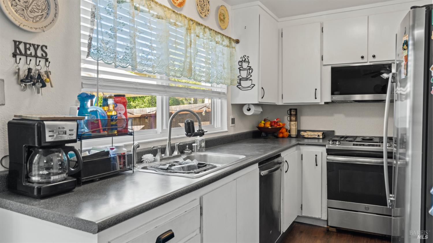 1333 Gold Way Rohnert Park CA 94928