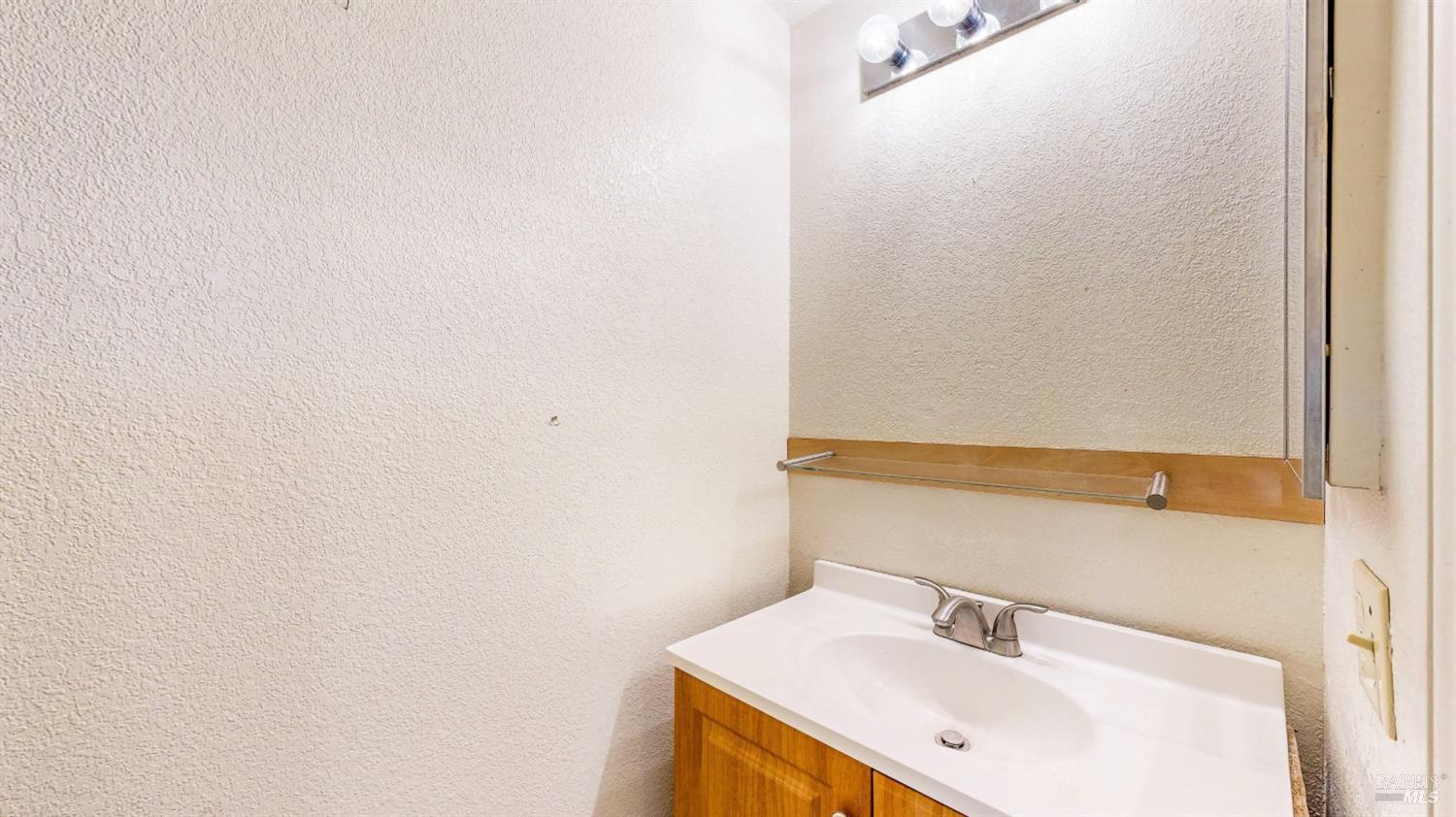 718 Racquet Club Circle Rohnert Park CA 94928