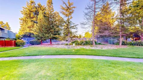 718 Racquet Club Circle Rohnert Park CA 94928