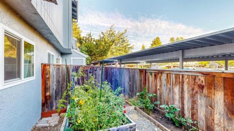 718 Racquet Club Circle Rohnert Park CA 94928