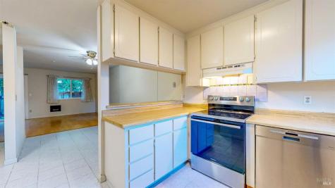 718 Racquet Club Circle Rohnert Park CA 94928