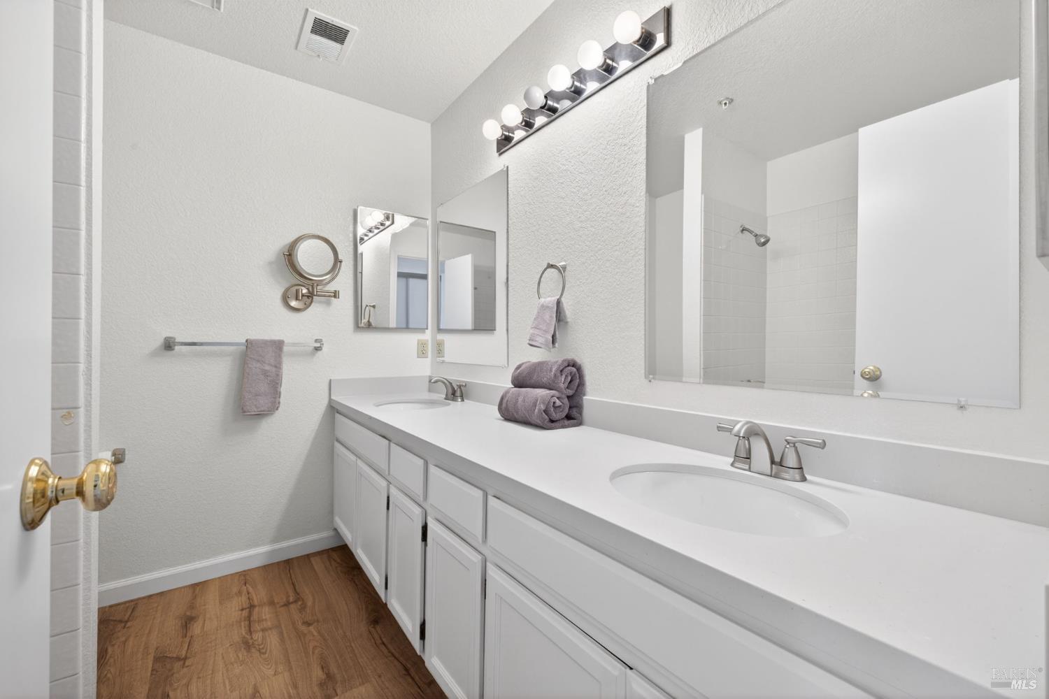 23 Meridian Circle Rohnert Park CA 94928