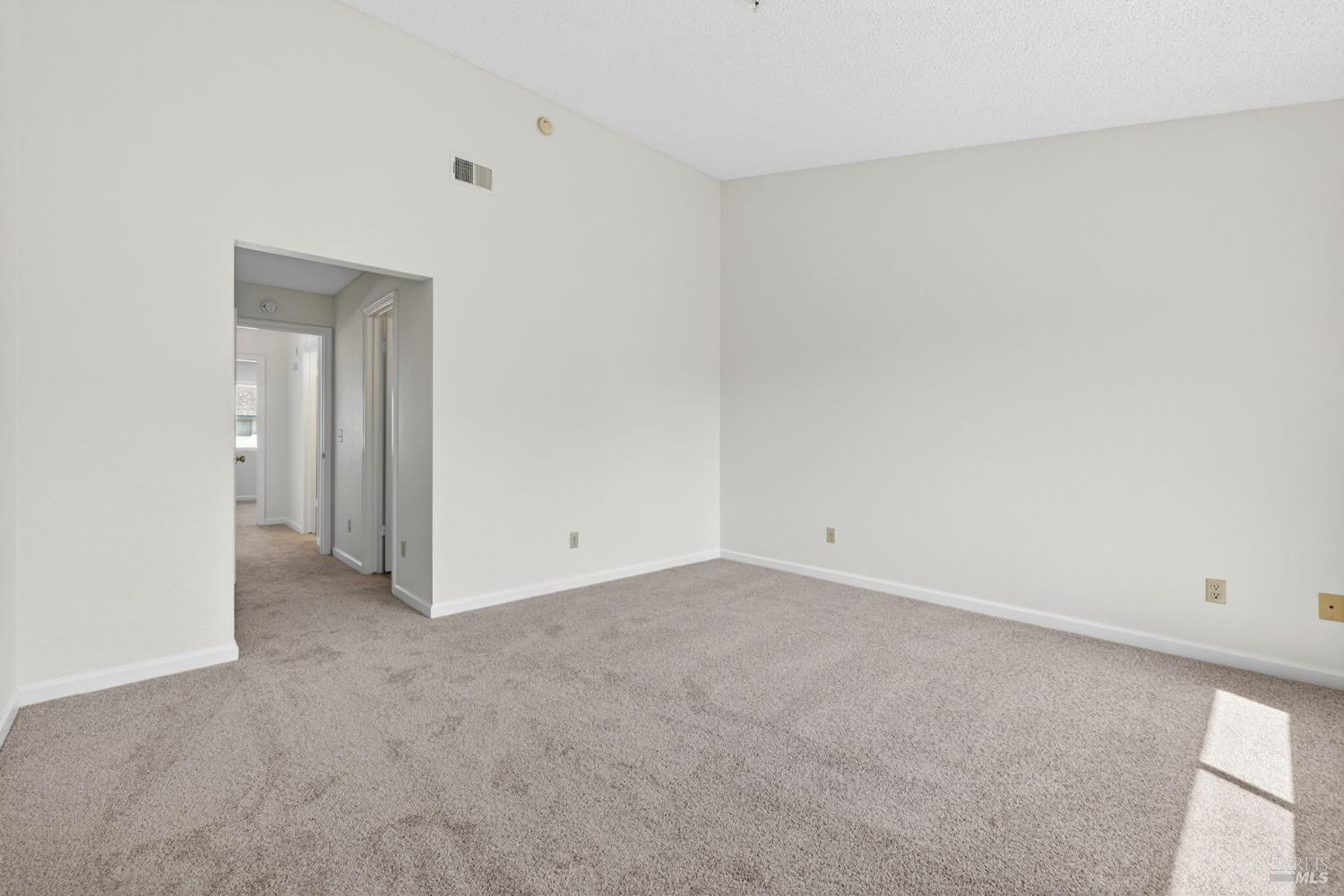 23 Meridian Circle Rohnert Park CA 94928