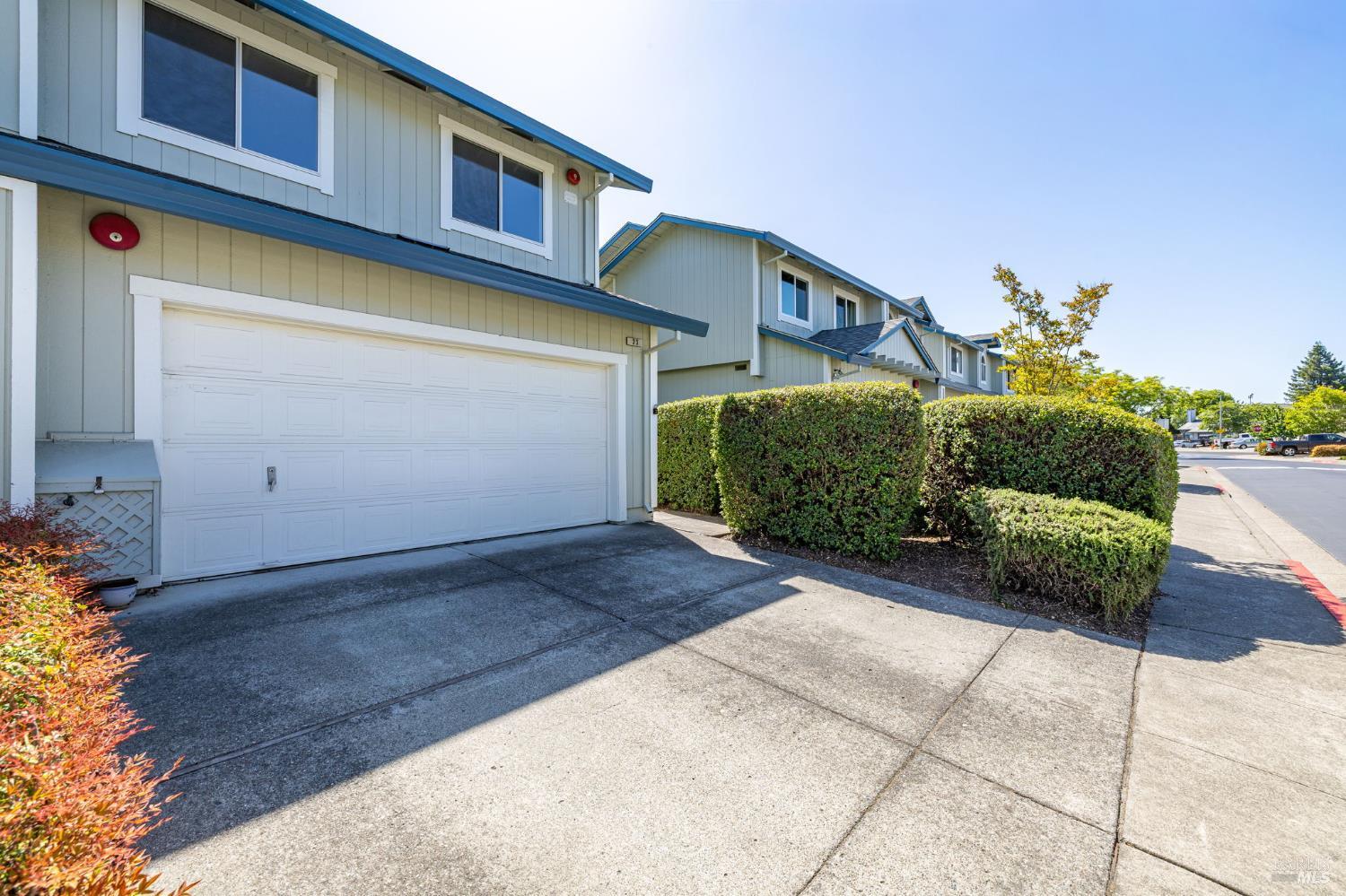 23 Meridian Circle Rohnert Park CA 94928