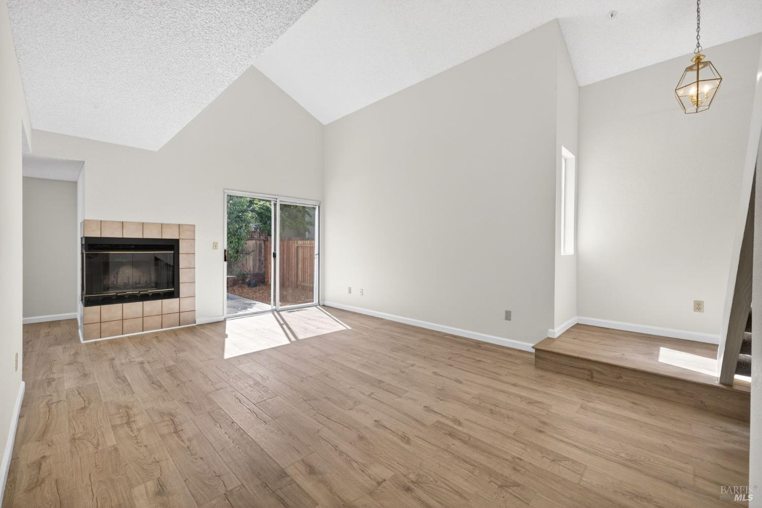 23 Meridian Circle Rohnert Park CA 94928