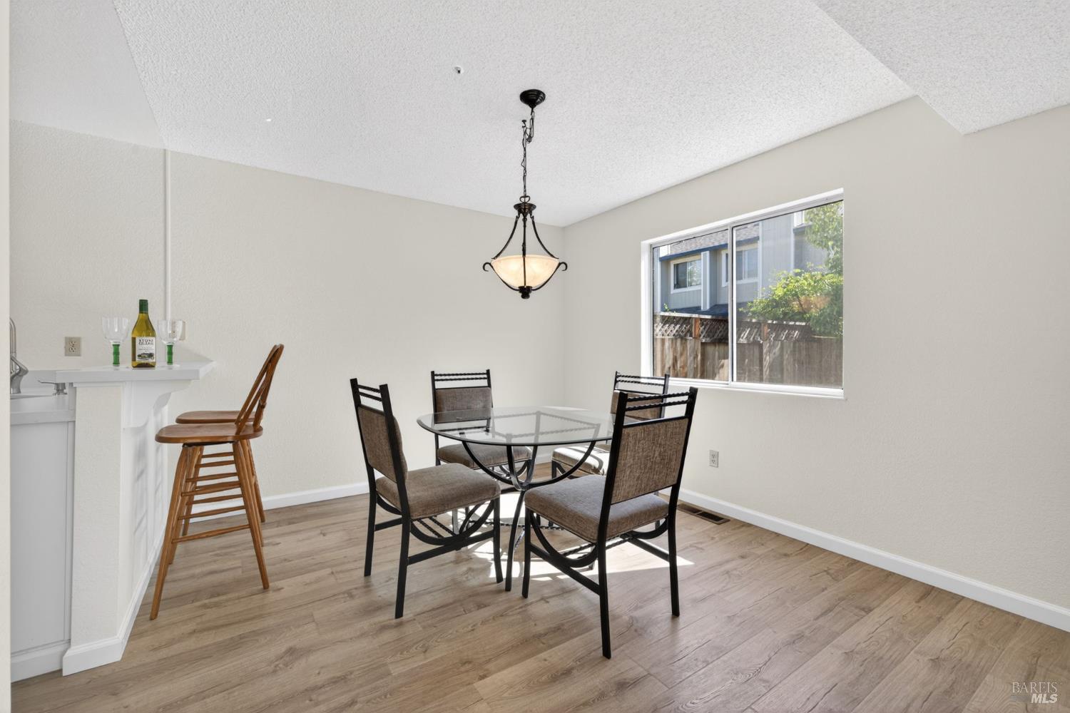 23 Meridian Circle Rohnert Park CA 94928