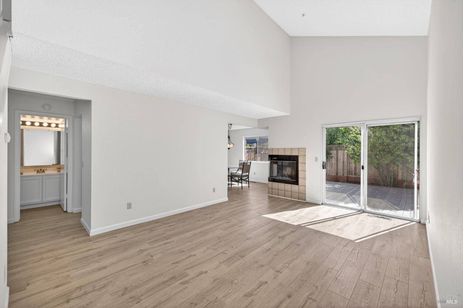 23 Meridian Circle Rohnert Park CA 94928