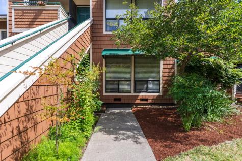 901 Russell Avenue Santa Rosa CA 95403