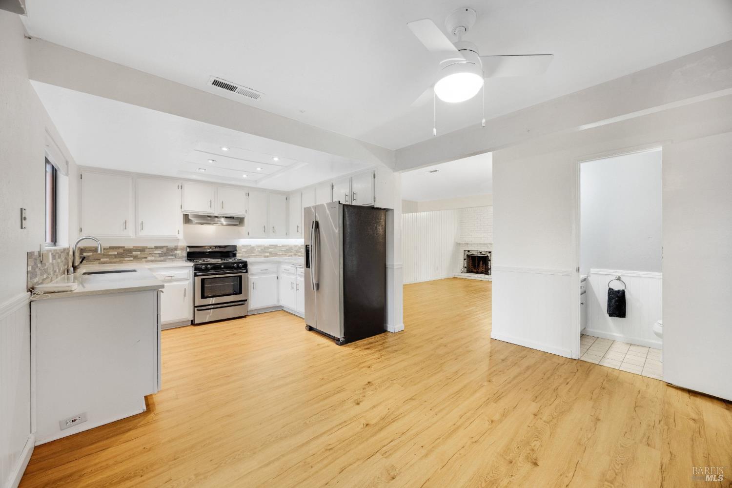 220 Los Alamos Road Santa Rosa CA 95409