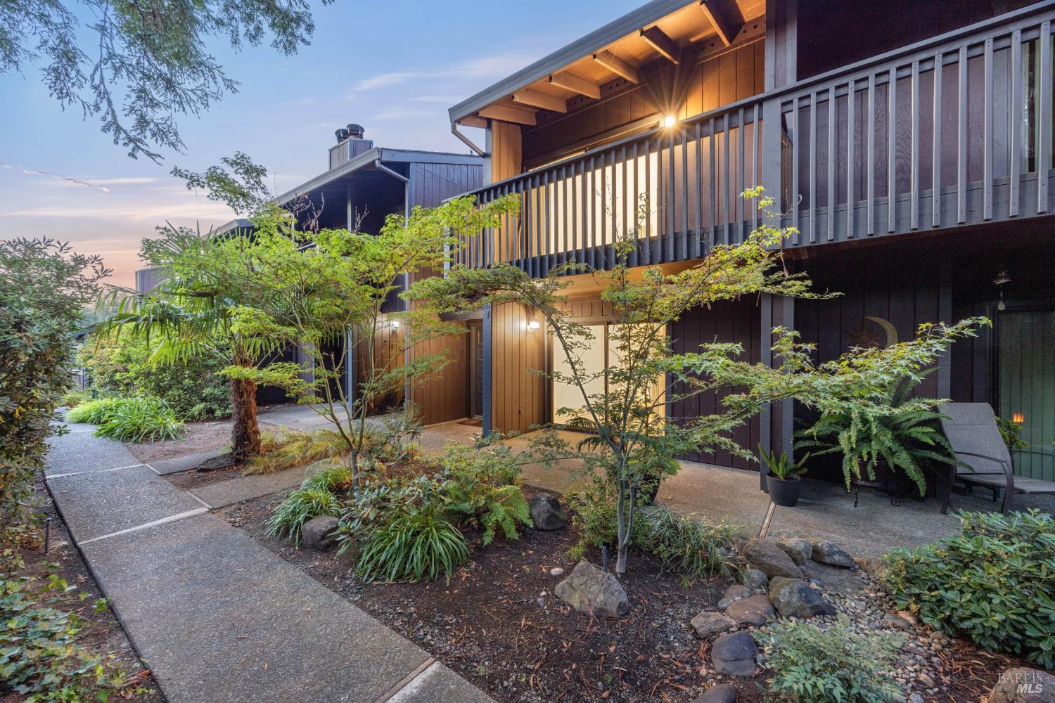 220 Los Alamos Road Santa Rosa CA 95409