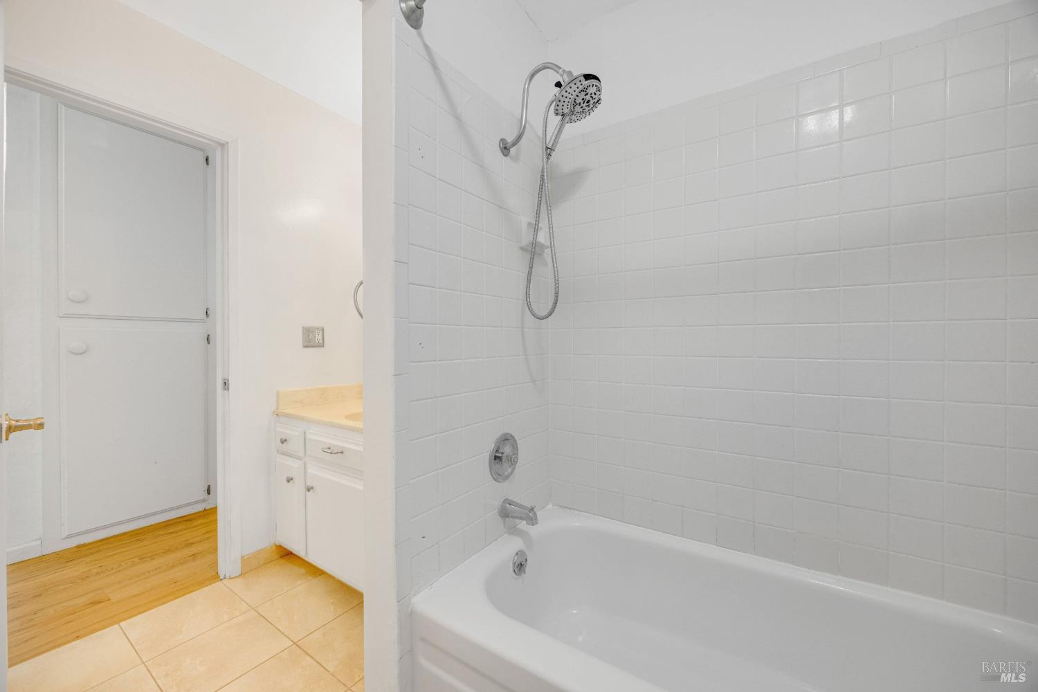 220 Los Alamos Road Santa Rosa CA 95409