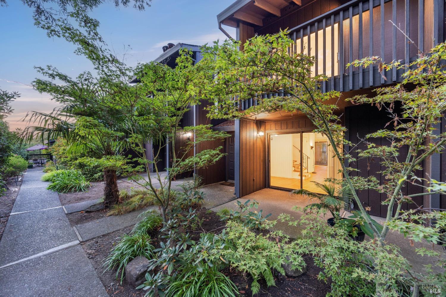 220 Los Alamos Road Santa Rosa CA 95409