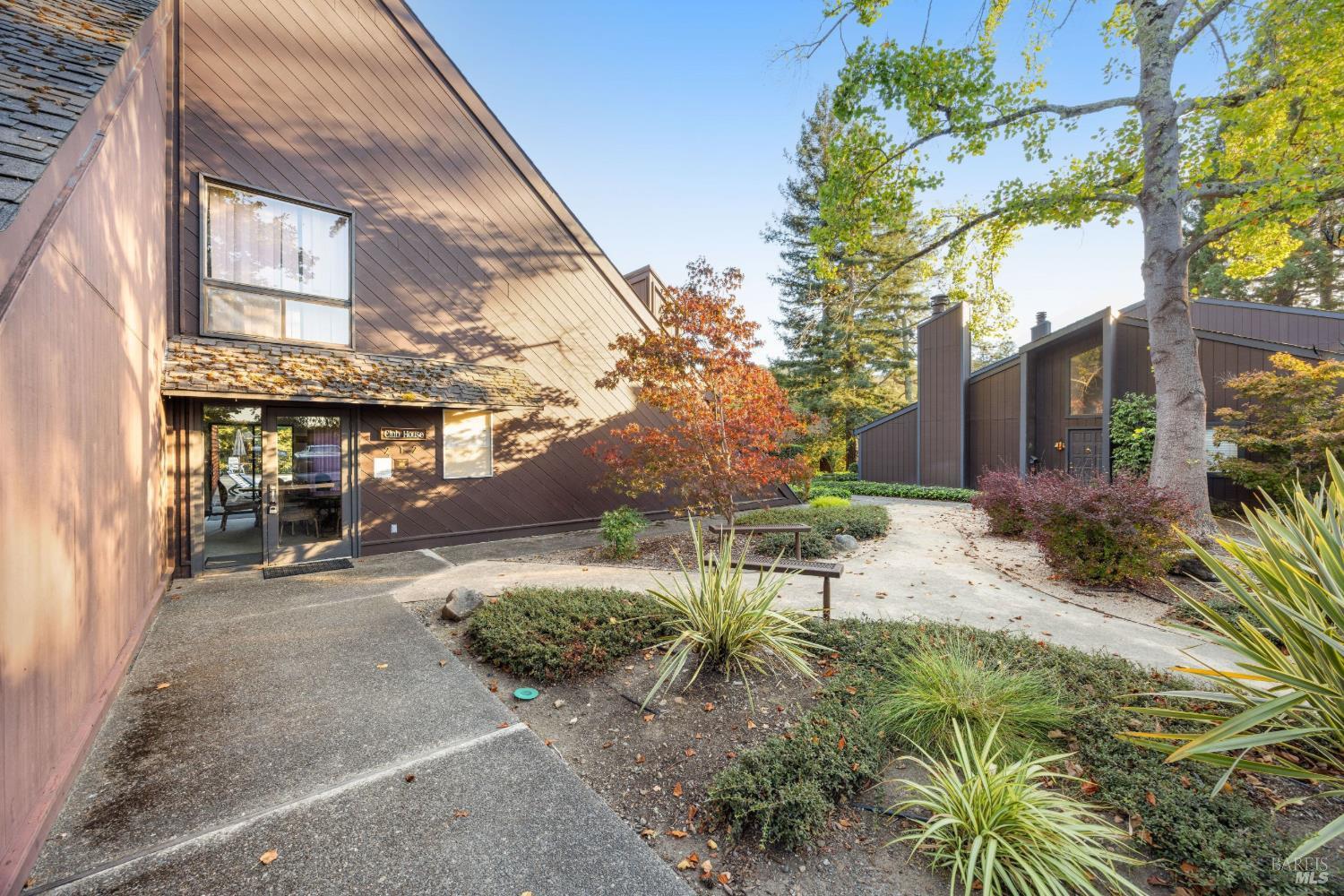 220 Los Alamos Road Santa Rosa CA 95409