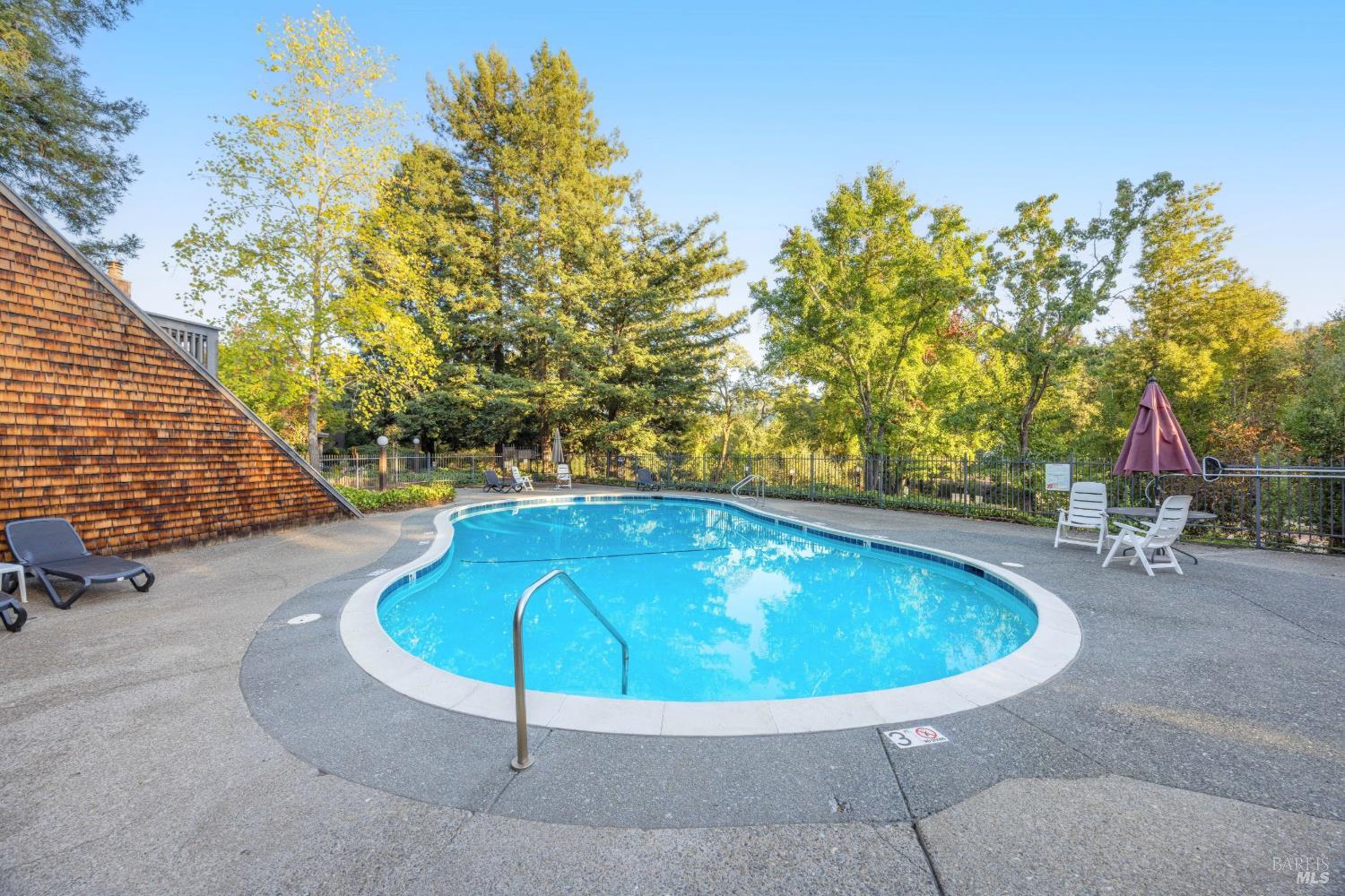 220 Los Alamos Road Santa Rosa CA 95409
