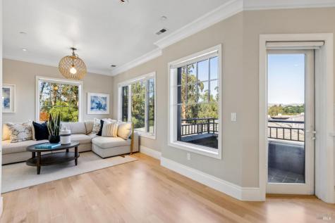 30 De Silva Island Drive Mill Valley CA 94941