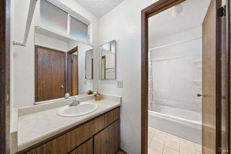 514 Racquet Club Circle Rohnert Park CA 94928