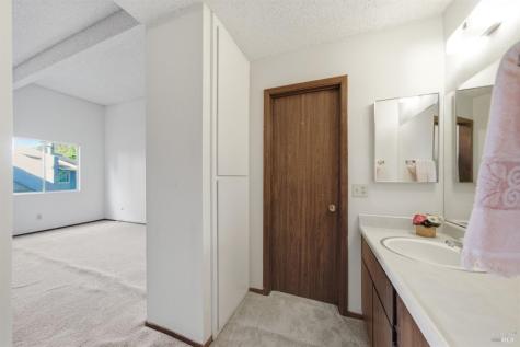 514 Racquet Club Circle Rohnert Park CA 94928