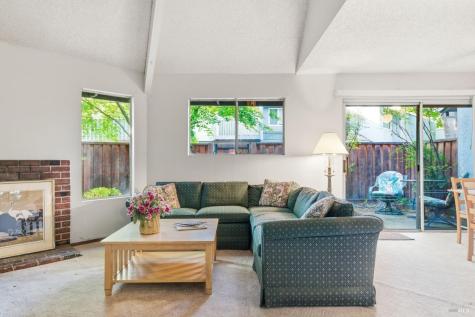 514 Racquet Club Circle Rohnert Park CA 94928