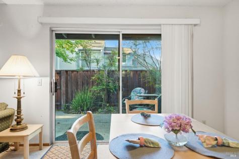 514 Racquet Club Circle Rohnert Park CA 94928