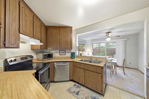 514 Racquet Club Circle Rohnert Park CA 94928