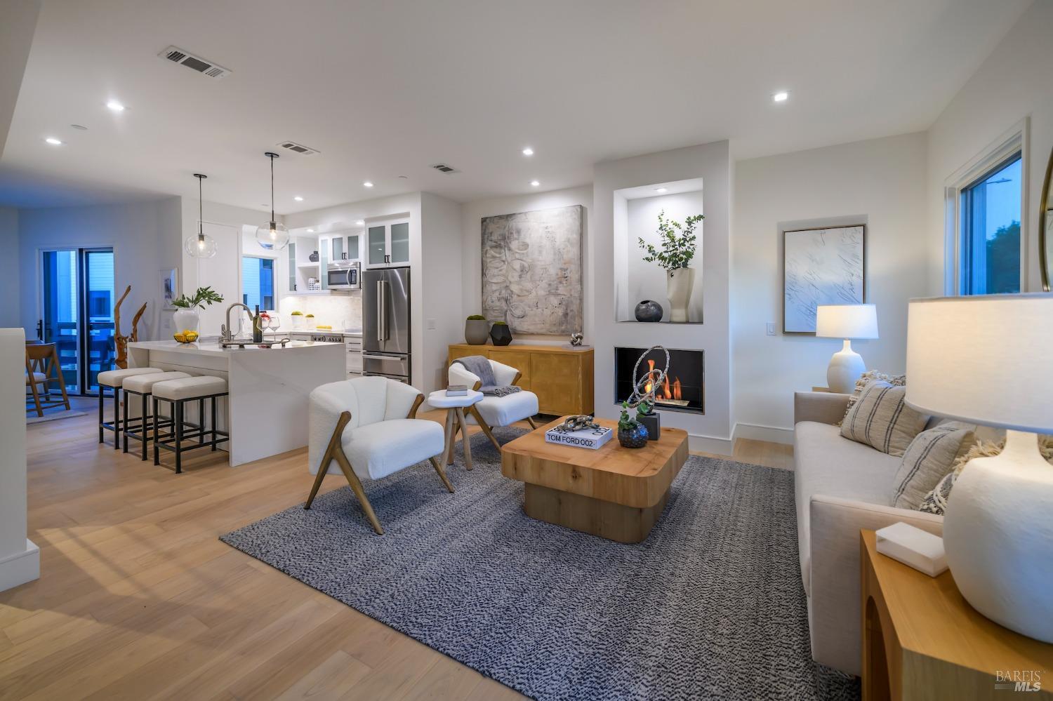 1112 Foster Road Napa CA 94558