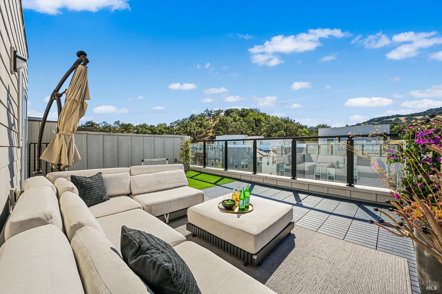 646 Verandah Court Novato CA 94945