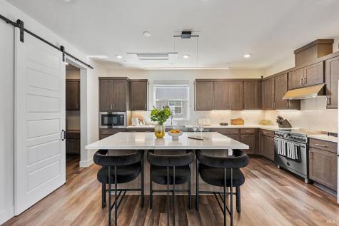 646 Verandah Court Novato CA 94945