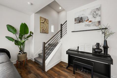 646 Verandah Court Novato CA 94945