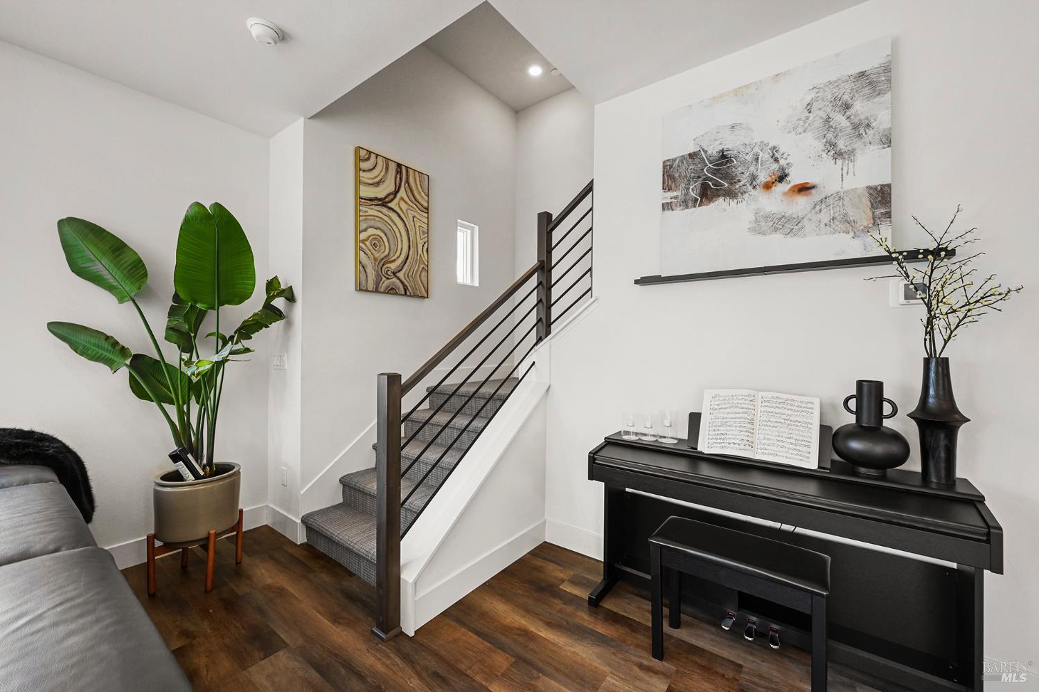 646 Verandah Court Novato CA 94945