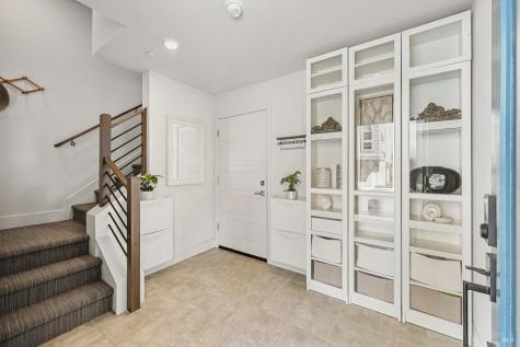 646 Verandah Court Novato CA 94945
