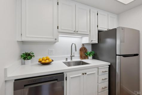 574 Seaver Drive Mill Valley CA 94941