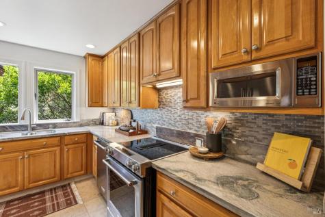 220 Donahue Street Sausalito CA 94965