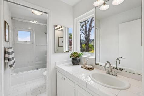 220 Donahue Street Sausalito CA 94965