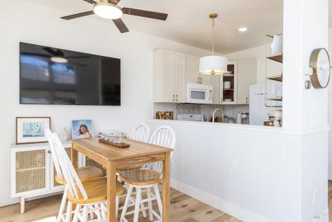 1520 Pinebrook Place Santa Rosa CA 95403