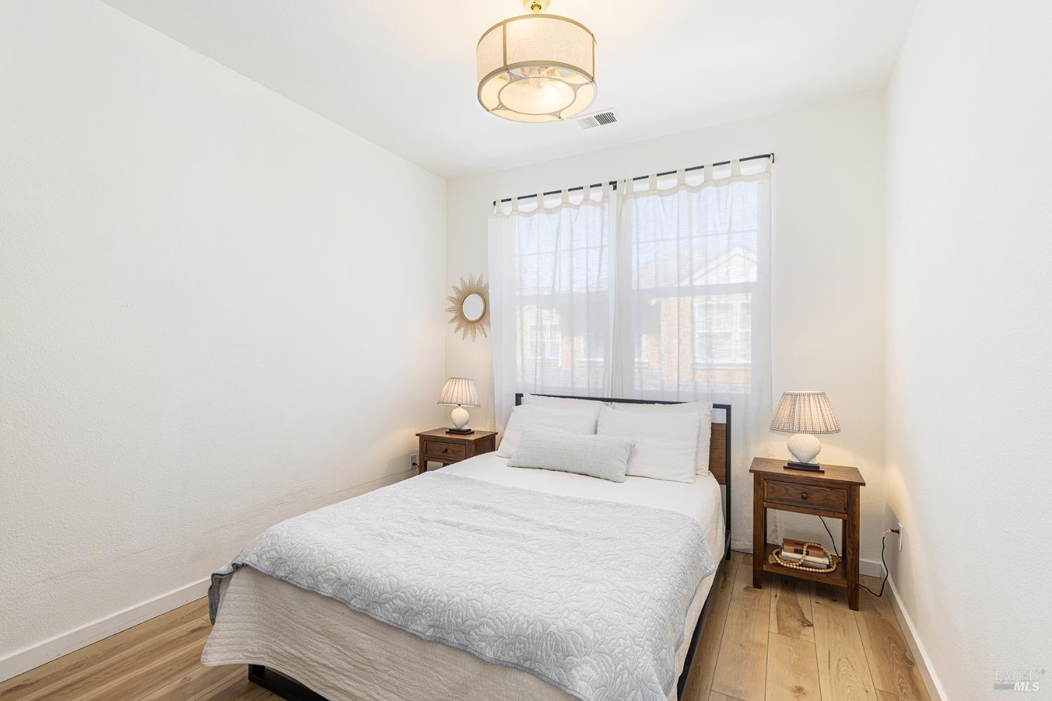 1520 Pinebrook Place Santa Rosa CA 95403