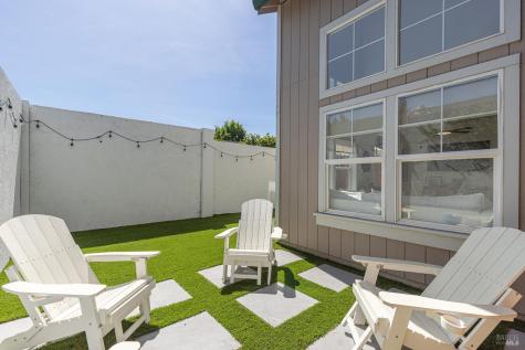 1520 Pinebrook Place Santa Rosa CA 95403